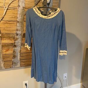 Vintage 1960s babydoll mini dress long sleeved mini dress blue dress with lace